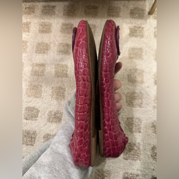 Tory Burch Pink Croc Textured Patent Leather Reva Ballet Flats - Picture 7 of 8